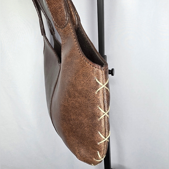 Brown Leather Handcrafted Hobo Bag | Whipstitch Detail | Soft Slouchy | Hand Bag - Picture 6 of 8